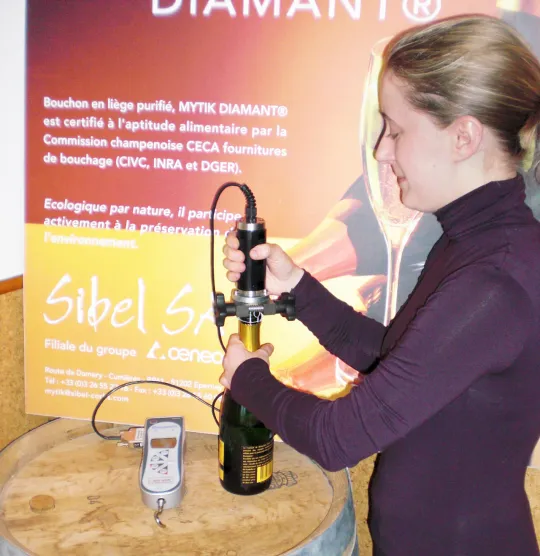 Cork torque extraction manual tester for Sibel