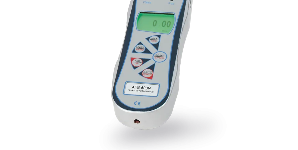 AMF 500N Digitaler Kraftmesser – Push-Pull-Tester Mit 3 Modi, 4 Einheiten, Inkl. 5 Aufsätzen & Tasche