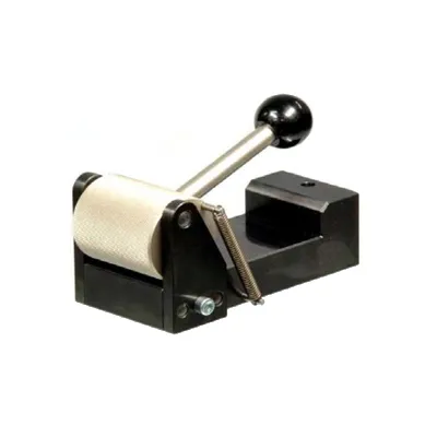 Eccentric Cam Grip, 10 kN. Pyramidal-faced roller (serrated), pair, QC fitting